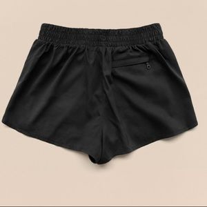 Girlfriend Collective Trail Shorts M Black